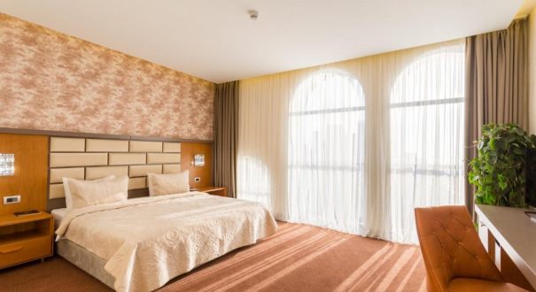 GRAND GLORIA HOTEL
