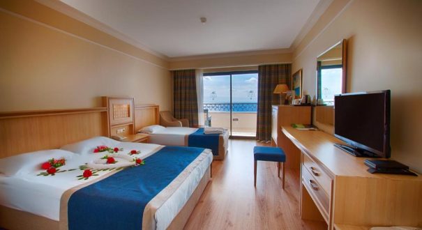 UTOPIA WORLD HOTEL