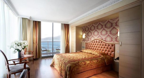 EMRE BEACH HOTEL