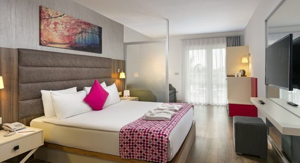 SEVEN SEAS BLUE HOTEL