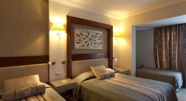 SIDE STAR RESORT HOTEL