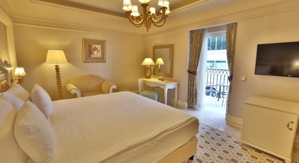 NIRVANA DOLCE VITA HOTEL