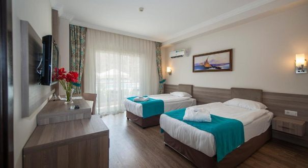 CRYSTAL AURA HOTEL