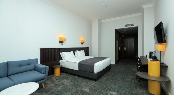 PINE ASTORIA HOTEL