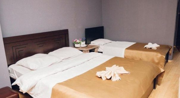LIKE HOTEL