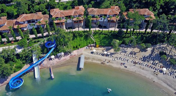 CLUB LETOONIA HOTEL