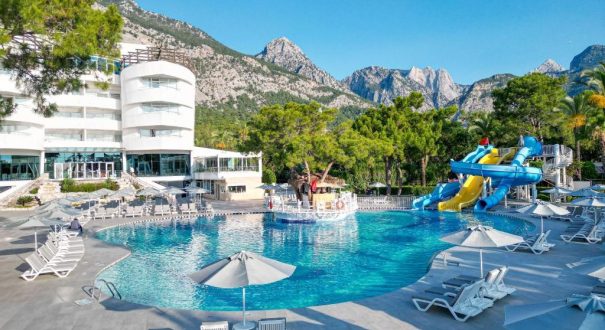 CATAMARAN RESORT HOTEL