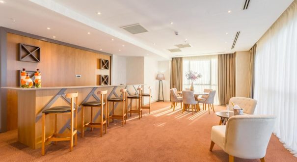 GRAND GLORIA HOTEL