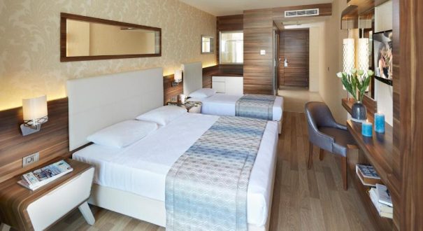 EMRE BEACH HOTEL