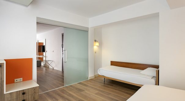 SEVEN SEAS BLUE HOTEL