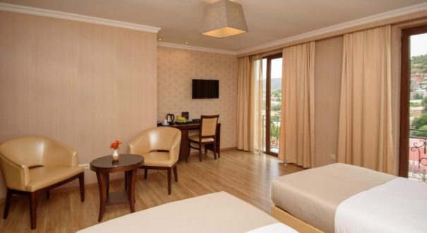 KMM HOTEL