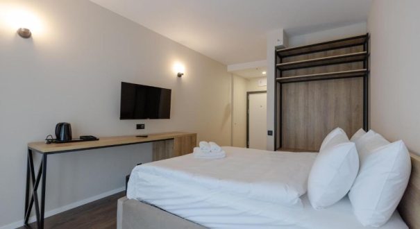 AQUA APARTMENTS HOTEL