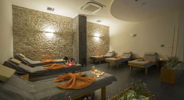 XORIA DELUXE HOTEL