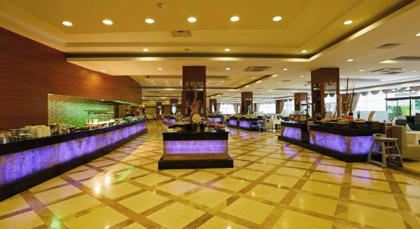 SELECTUM FAMILY COMFORT SIDE HOTEL
