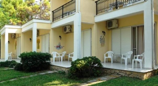 MIMOZA BEACH HOTEL