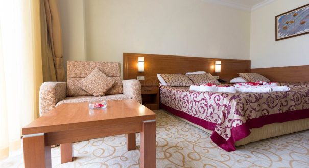 HEDEF BEACH HOTEL