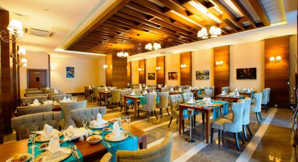 RAMADA RESORT SIDE HOTEL