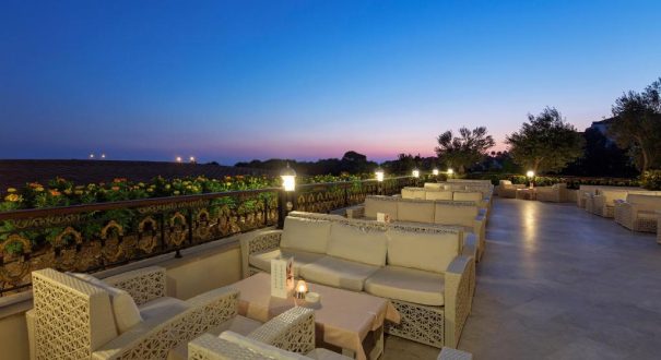 CRYSTAL PALACE HOTEL