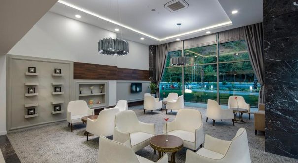 DOSINIA LUXURY HOTEL