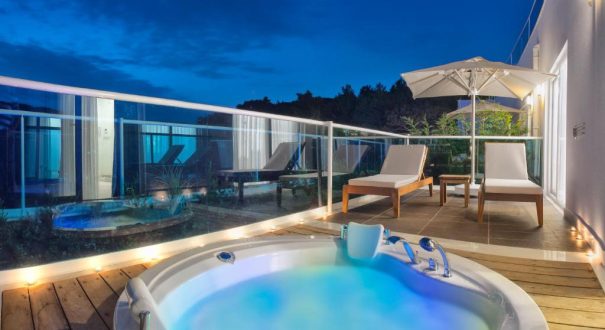GARCIA RESORT HOTEL