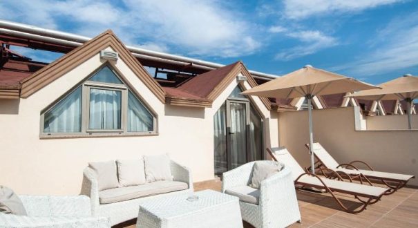 EMRE BEACH HOTEL