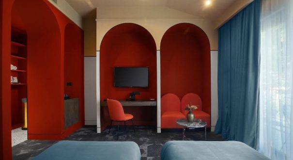 HERITAGE HOTEL