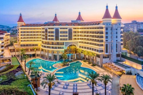KIRMAN LEODIKYA HOTEL