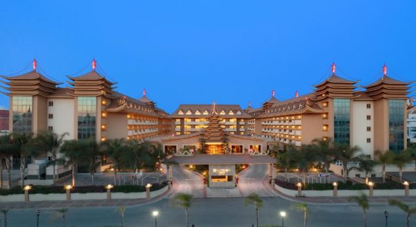 ROYAL DRAGON HOTEL