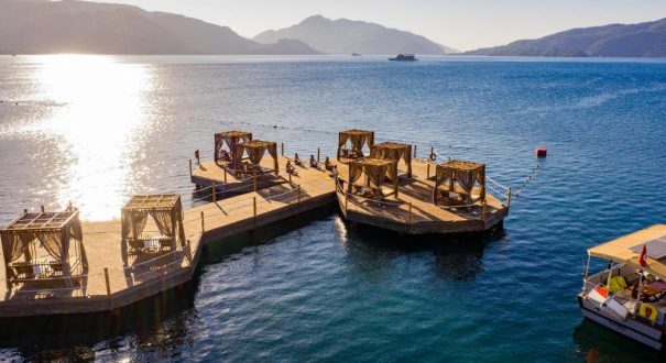 GRAND AZUR HOTEL