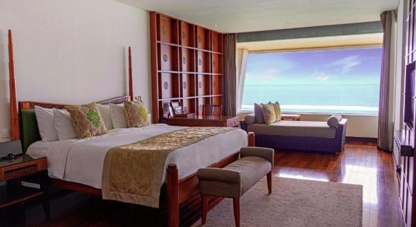 SAMABE BALI SUITES & VILLA HOTEL