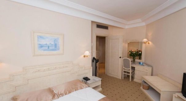LORIENT PALACE RESORT HOTEL