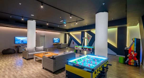 RUBI PLATINUM SIGN HOTEL