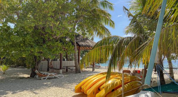 MALAHINI KUDA BANDOS HOTEL