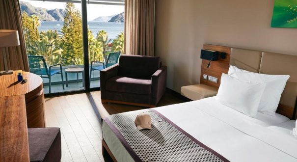 GRAND AZUR HOTEL