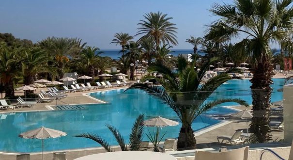 VINCCI MARILLIA HOTEL