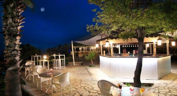 CLUB AQUA PLAZA HOTEL