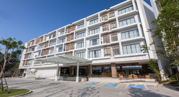 LAYA WANDA VISTA RESORT HOTEL