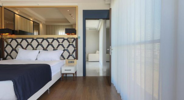SERENITY QUEEN HOTEL