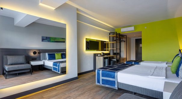 NOXINN DELUXE HOTEL