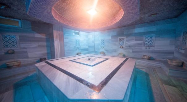 FIRST CLASS HOTEL