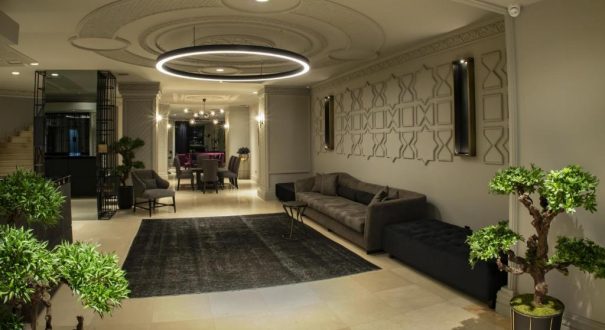 TAXIM SQUARE HOTEL