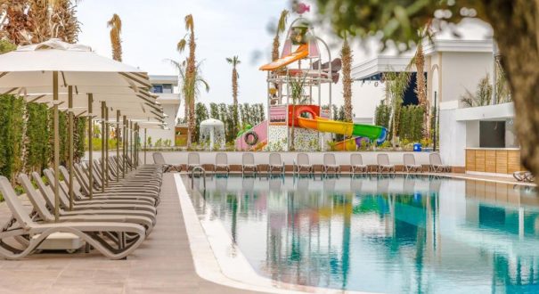 SERENITY QUEEN HOTEL