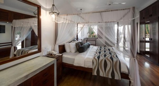TANGERINE BEACH RESORT HOTEL