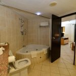 DIANI REEF BEACH RESORT HOTEL
