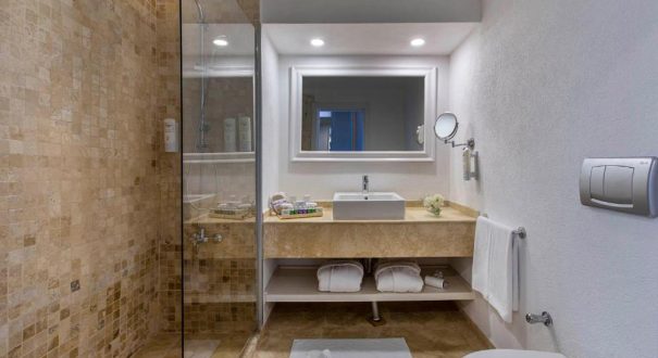HOLIDAY INN RESORT BODRUM HOTEL