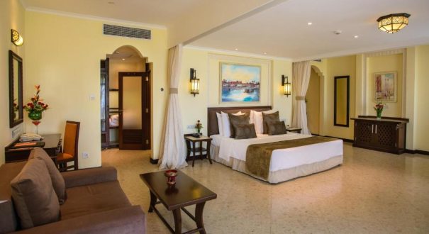 SAROVA WHITE SANDS RESORT HOTEL