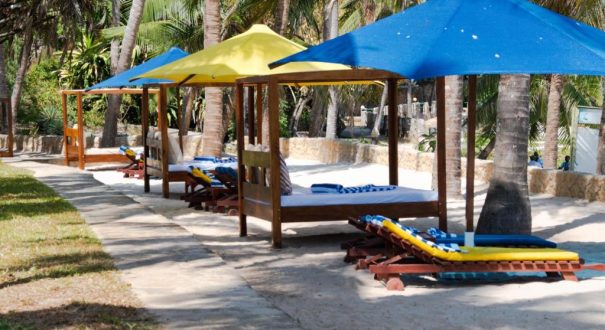 PRIDE INN FLAMINGO BEACH RESORT HOTEL