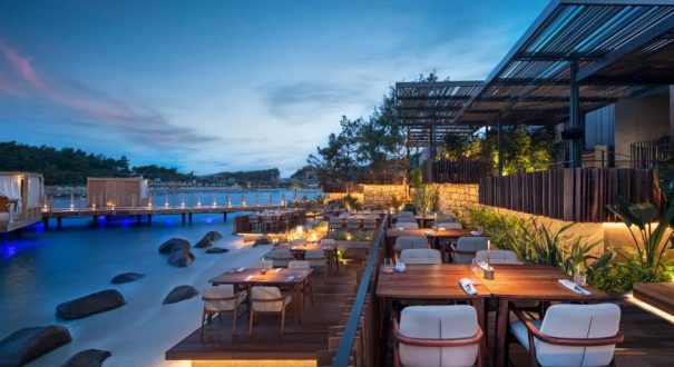 LUJO HOTEL