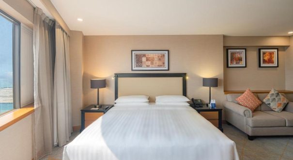 HYATT REGENCY GALLERIA RESIDENCE HOTEL