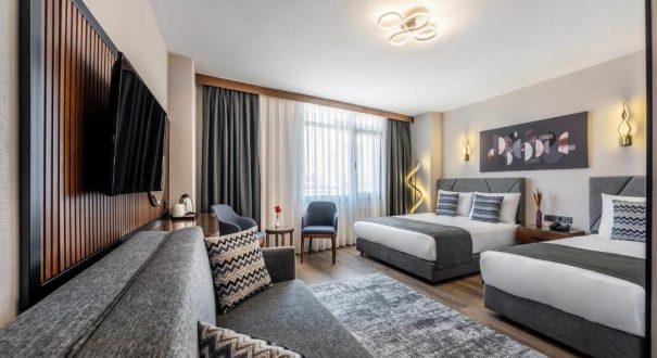 BRISTOL HOTEL